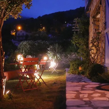 Lou Candelou Bed & Breakfast Grasse